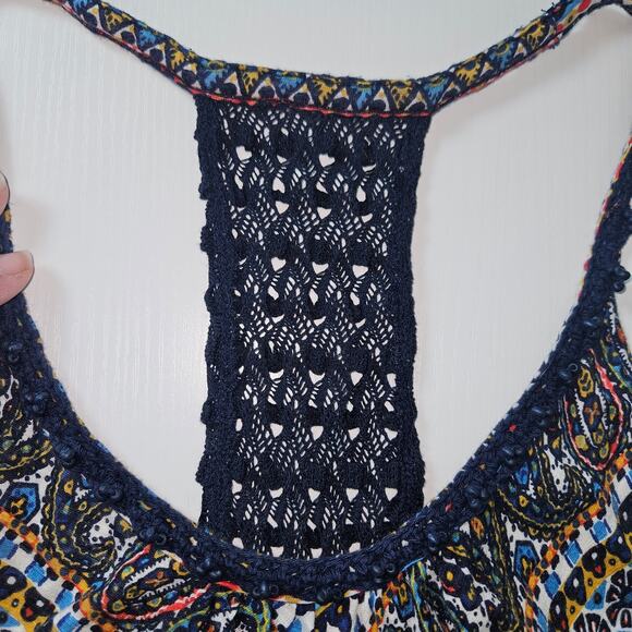 Lucky Brand "Live in Love" Paisley Tank Top Beaded Crochet Racerback Sz Medium - Picture 7 of 8